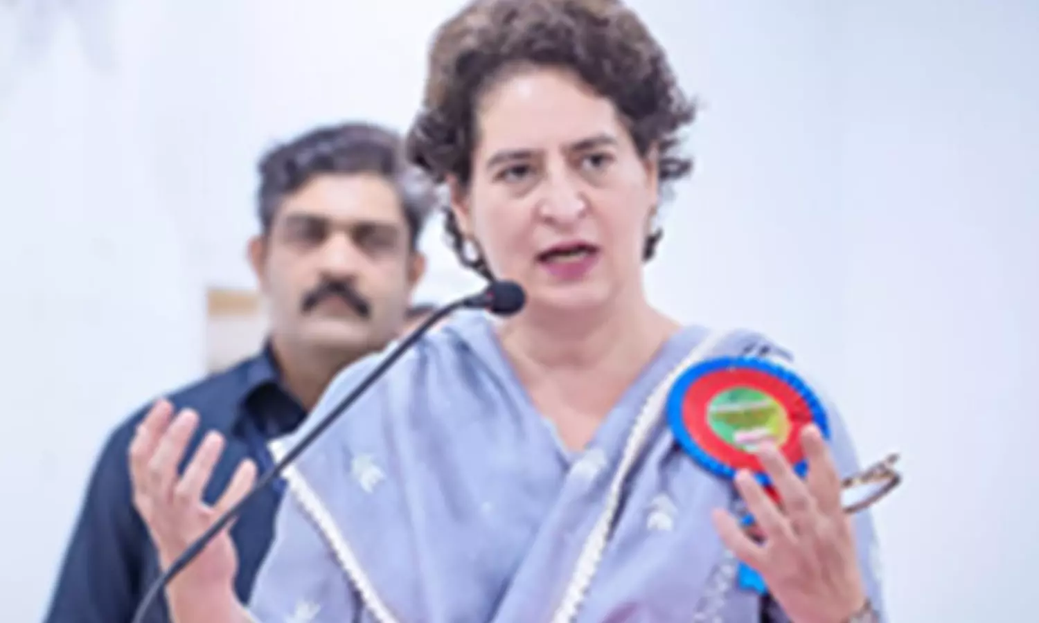 ప్రియాంక గాంధీ వంతు... కరెక్ట్ గా టార్గెట్ !