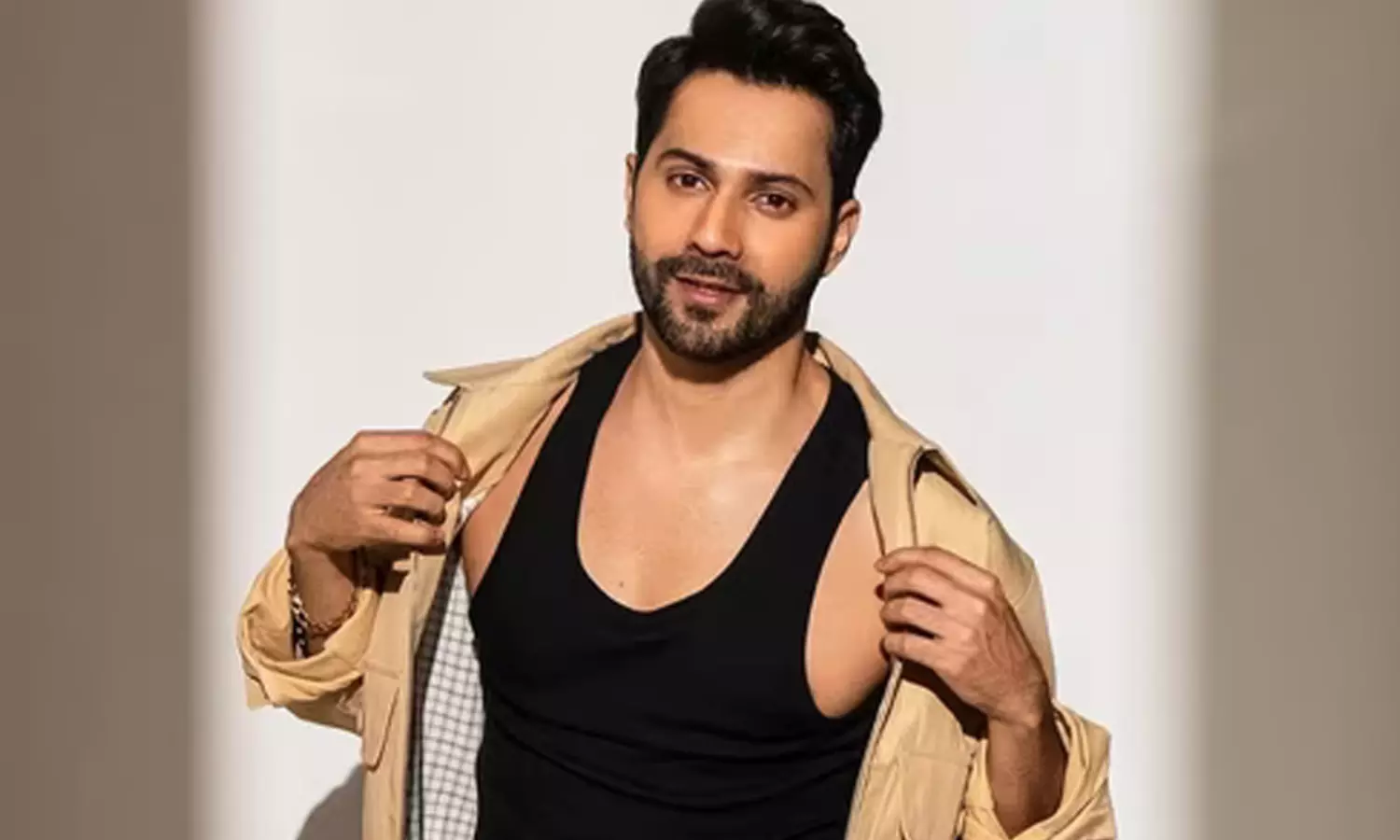 వరుణ్ ధావన్ కొంపముంచిన పర్ఫెక్ట్.. సోషల్ మీడియాలో భారీ ట్రోల్స్!