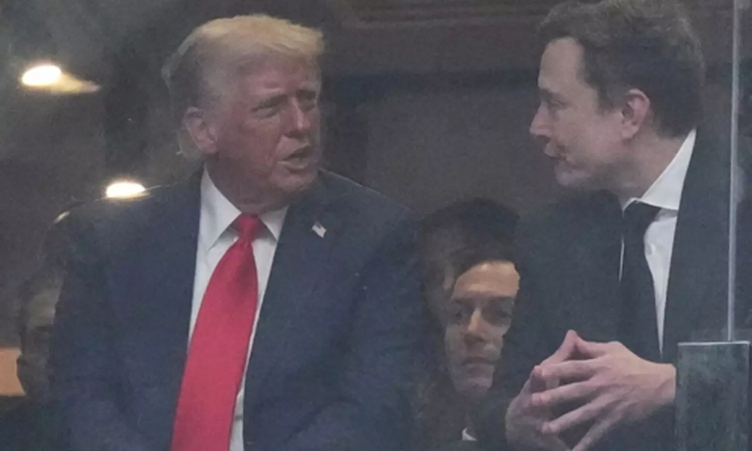 గ్లెండేల్‌లో ట్రంప్–మస్క్ రీయూనియన్: రాజకీయ–బిజినెస్ వర్గాల్లో సంచలనం