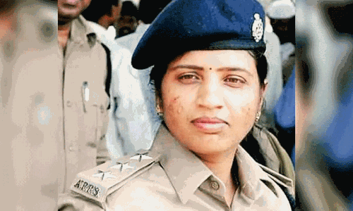 నేను చ‌చ్చిపోతే.. స‌స్పెండెడ్ డీఎస్పీ అని రాయొద్దు:  న‌ళిని క‌న్నీటి లేఖ‌