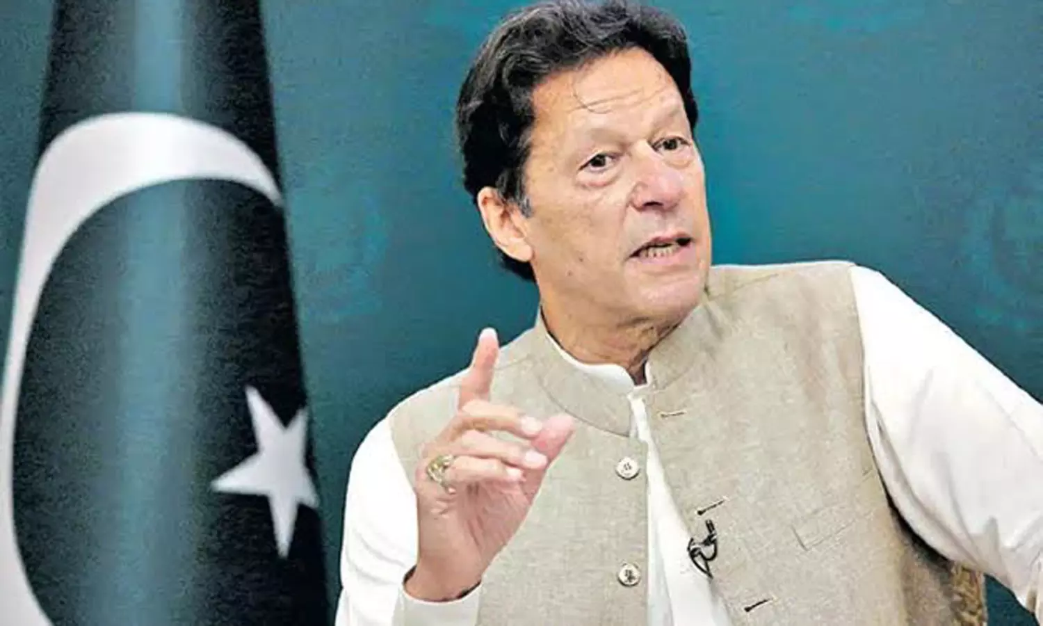 ఆసిం మునీర్, నఖ్వీ ఓపెనర్లు దిగితేనే భారత్ పై గెలుస్తాం