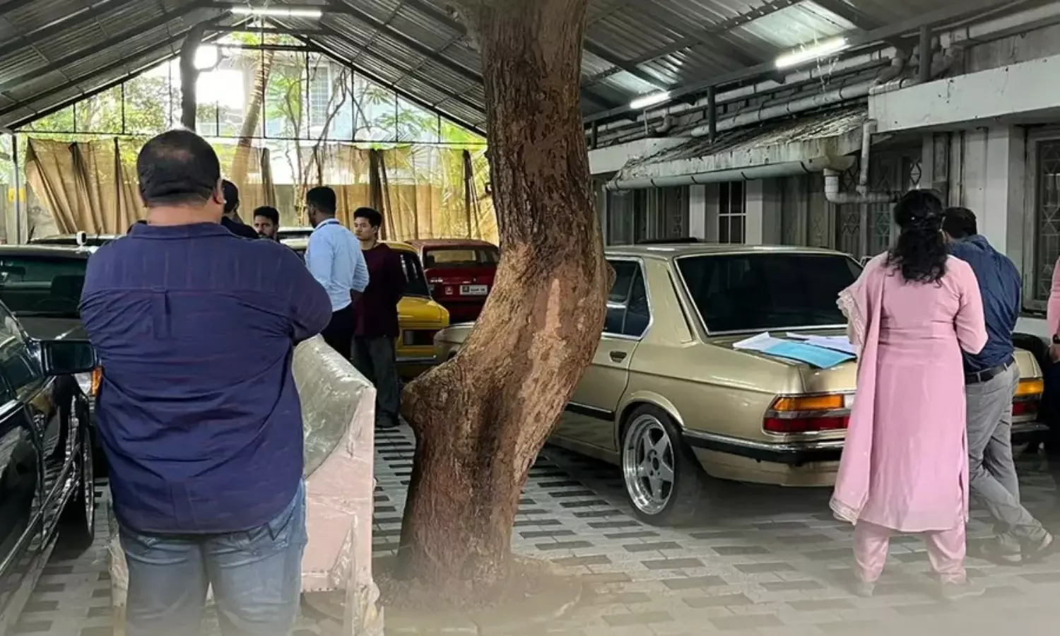 అచ్చుగుద్దినట్లు ఇది‘లక్కీ భాస్కర్’ సినిమానే..! భూటన్ లగ్జరీకార్ల స్మిగ్లింగులో అసలు ట్విస్ట్ ఇదే.. అచ్చుగుద్దినట్లు ఇది‘లక్కీ భాస్కర్’ సినిమానే..! భూటన్ లగ్జరీకార్ల స్మిగ్లింగులో అసలు ట్విస్ట్ ఇదే..