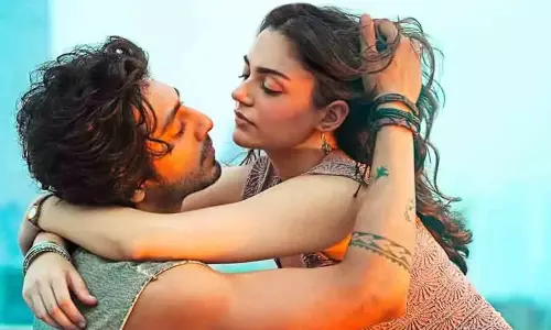 సైయారా జంట గుట్టు మ‌ట్లు లీక్ చేసిన స‌న్నిహితుడు