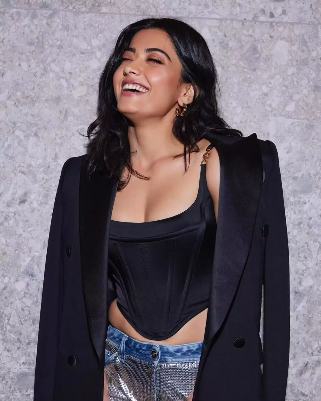 Rashmika Mandannas Looks That Will Make You Want to Be a Trendsetter