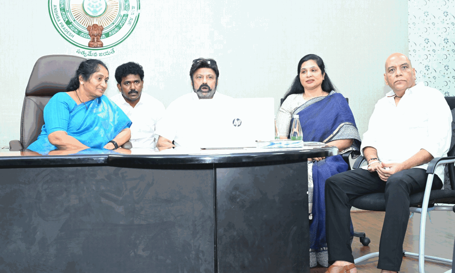 హిందూపురానికి బాలయ్య గిఫ్ట్.. ఎమ్మెల్యేగా దూకుడు చూపుతున్న అఖండ