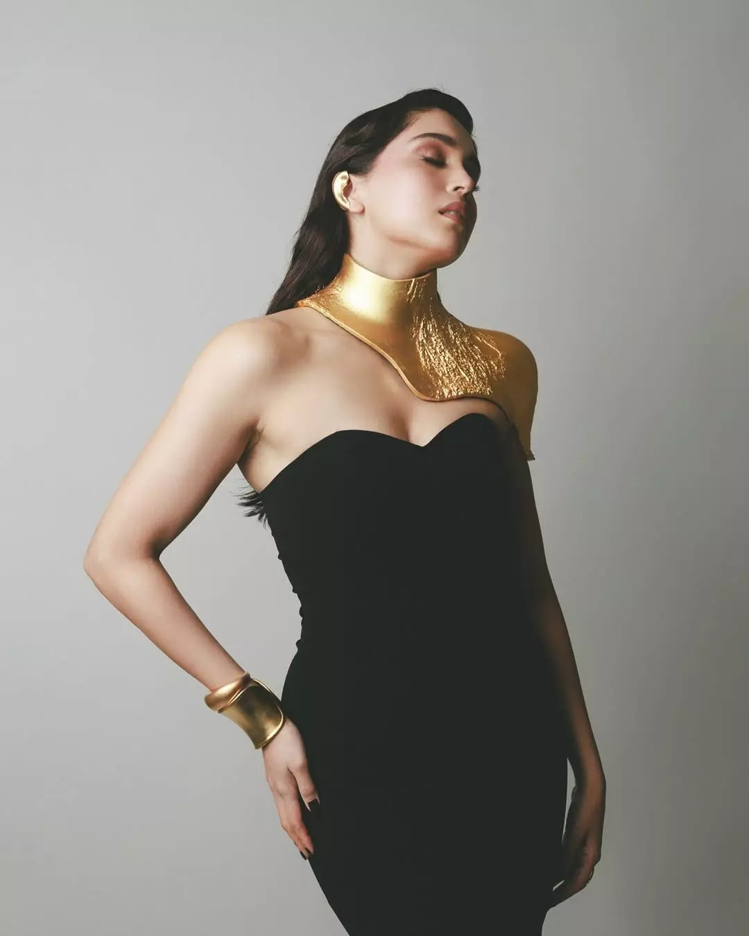 Sharvari Wagh Receives Rising Star Honour at Vogue India