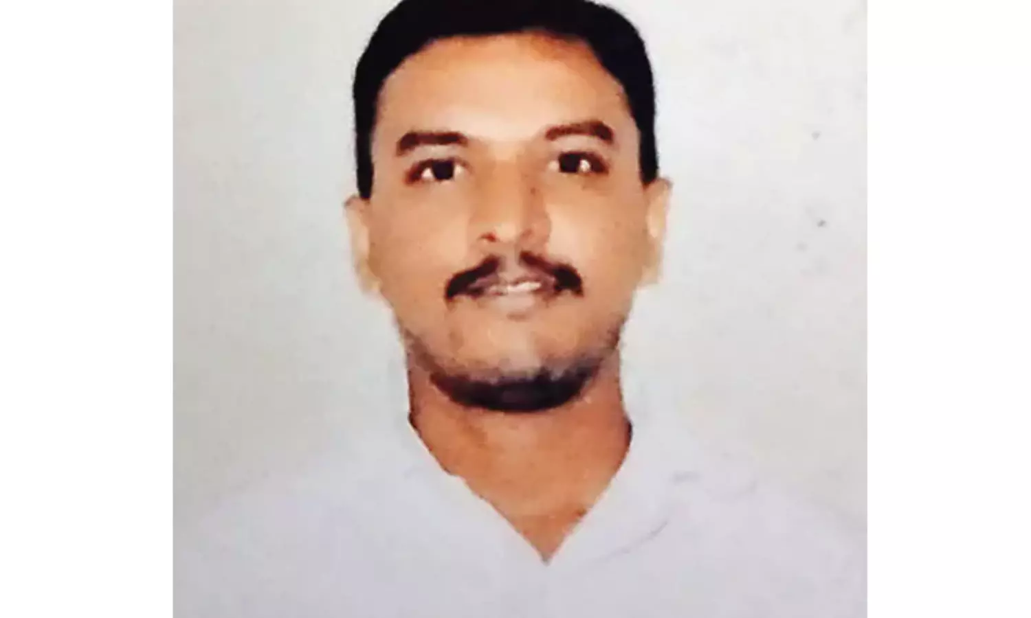 కడప జైల్లో జీవిత ఖైదీకి బంగారు పతకం... కారణం టాప్! కడప జైల్లో జీవిత ఖైదీకి బంగారు పతకం... కారణం టాప్!