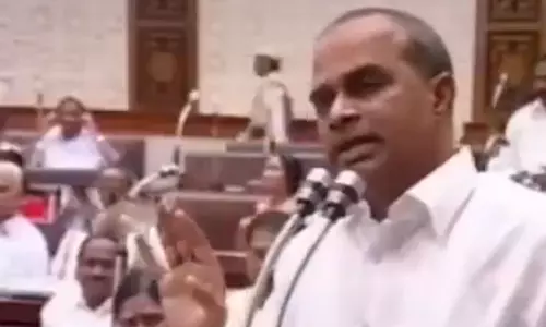 వైఎస్సార్ వీడియో వైరల్...  బాలక్రిష్ణ వలన !