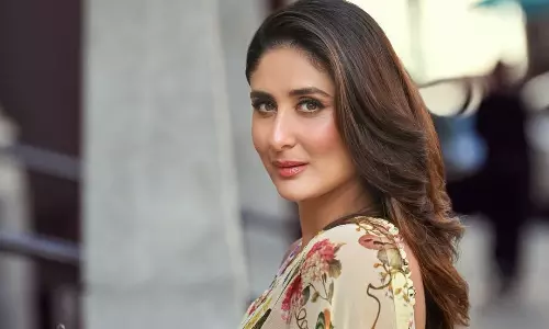 45ఏళ్లలో కూడా సింపుల్ లుక్ తో ఆకట్టుకుంటున్న కరీనాకపూర్!