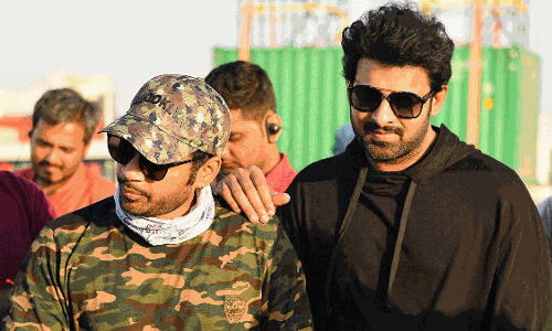 బంగారం కొట్టేశావ్ రా