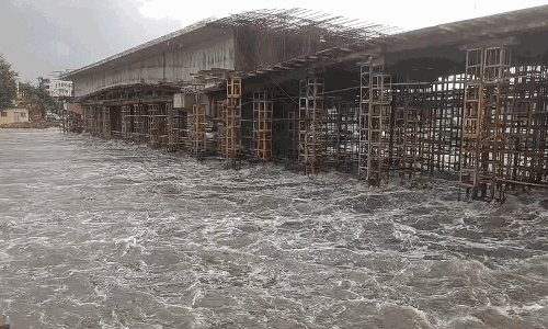 30 ఏళ్లలో తొలిసారి.. మూసీ ఉగ్రరూపుతో హైరాబాద్ ఉక్కిరిబిక్కిరి