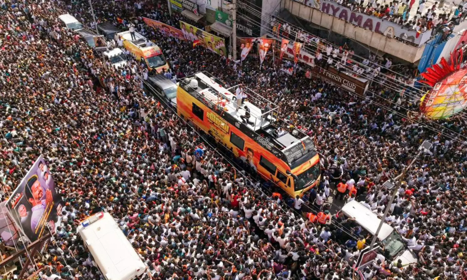 విజయ్ సభలో మరణ మృదంగం