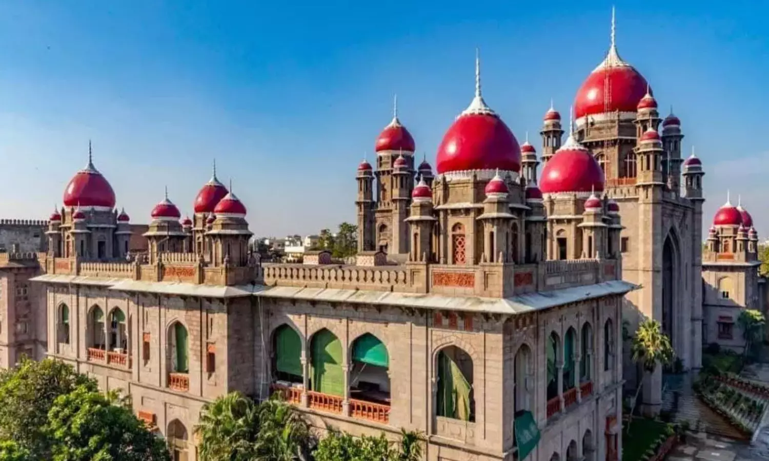 బీసీ బిల్లు గ‌వ‌ర్న‌ర్ ద‌గ్గ‌ర ఉంది.. మీరెలా జీవో ఇస్తారు: హైకోర్టు షాక్‌