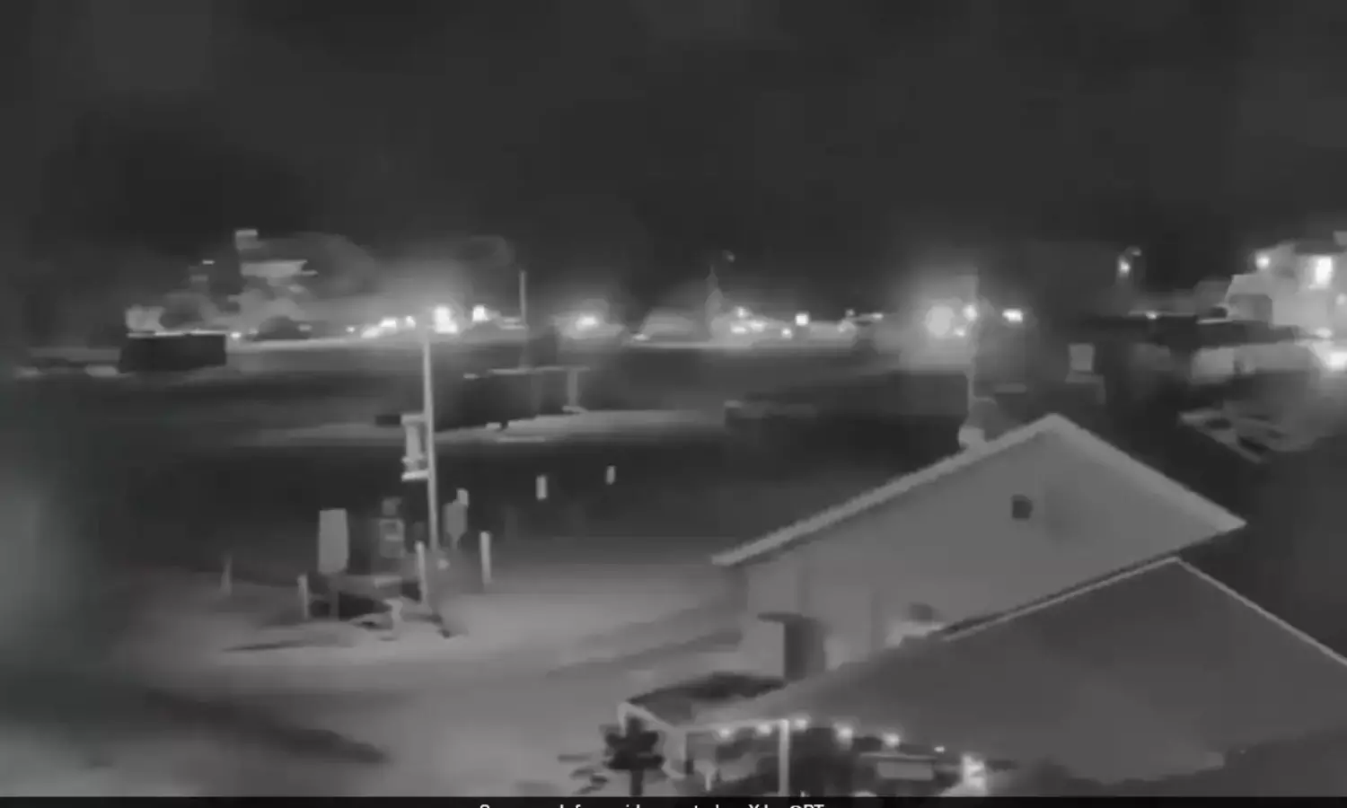 అమెరికాలో మరోసారి కాల్పుల కలకలం.. ముగ్గురి మృతి!