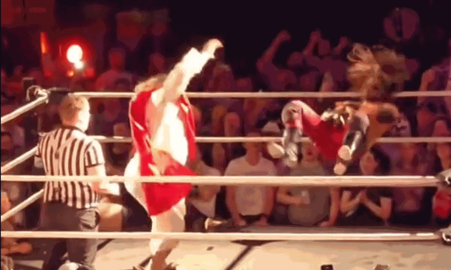 జీసస్ వీడియో వైరల్... రెజ్లింగ్  లో షాకింగ్  ఘటన!