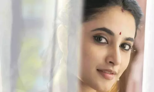 OG హీరోయిన్.. వాటికి రెడీ కాదా..?