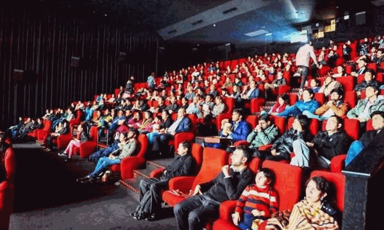 సినిమా పిచ్చి.. తెలుగోళ్ల శాపం