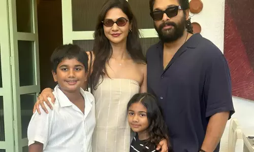 దసరా సెలవులు తీసుకున్న అల్లు అర్జున్‌..!