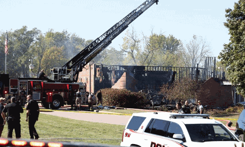 అగ్రరాజ్యంలో ప్రాణాలకు సేఫ్టీ లేదా..? అమెరికాలో మళ్లీ షూటింగ్..