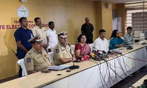 తెలంగాణలో స్థానిక ఎన్నికలు.. రాజకీయ నాయకుల ఆశలు