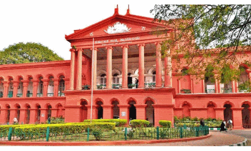 కేంద్రంతో ఫైట్.. హైకోర్టు షాక్.. దేశ నిబంధనలు పాటించాల్సిందే.. హక్కులపై ఎక్స్ ఆందోళన కేంద్రంతో ఫైట్.. హైకోర్టు షాక్.. దేశ నిబంధనలు పాటించాల్సిందే.. హక్కులపై ఎక్స్ ఆందోళన