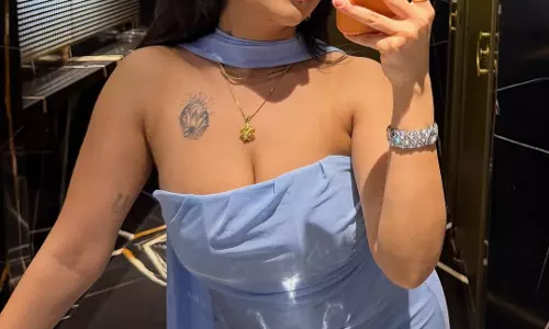 Aanchal Munjal’s Stylish Grey Look Goes Viral