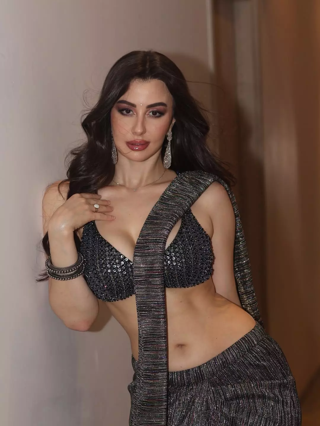 Giorgia Andriani Shines in a Glamorous Saree Look