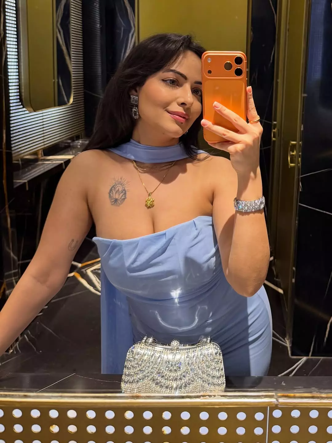 Aanchal Munjal’s Stylish Grey Look Goes Viral