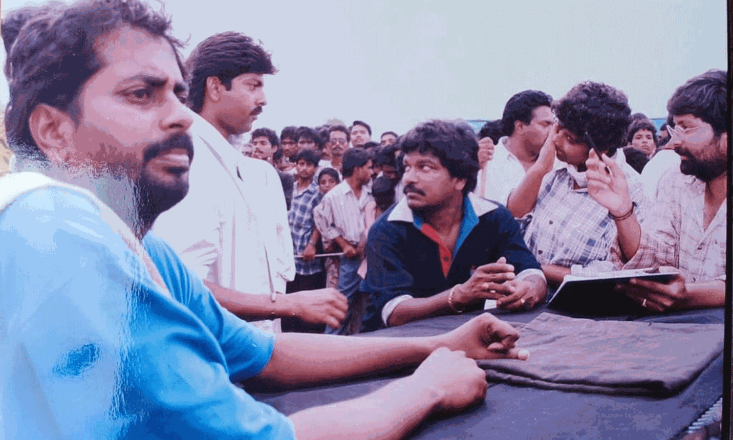 కృష్ణవంశీ సముద్రంకు త్రివిక్రం పనిచేశారా..?