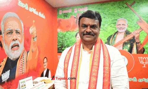 ష‌ర్మిల అజ్ఞానికి ఎక్కువ‌.. అవివేకికి త‌క్కువ‌:  బీజేపీ చీఫ్‌