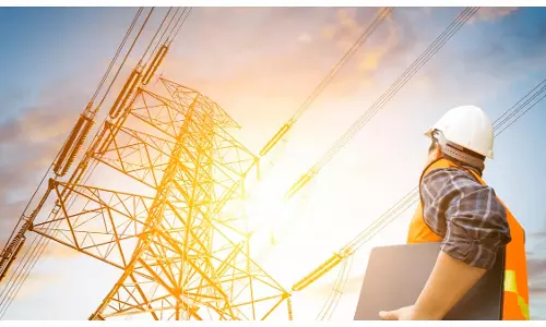 ఏపీలో విద్యుత్ సెగ‌.. వైసీపీ వ‌ర్సెస్ టీడీపీ!