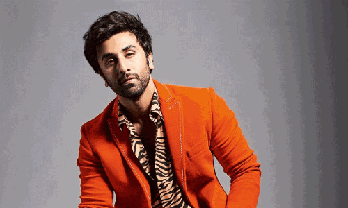 స్టార్  హీరో డైరెక్ట‌ర్..హీరోగా రిటైర్మెంట్!