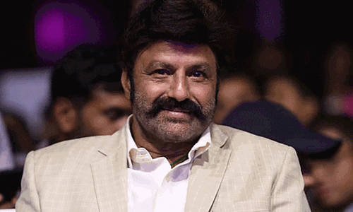 బాలయ్య ఎందుకు వెళ్లలేదు? పోలీస్, సినీ పెద్దల సమావేశంపై ఇంట్రస్టింగ్ డిస్కషన్