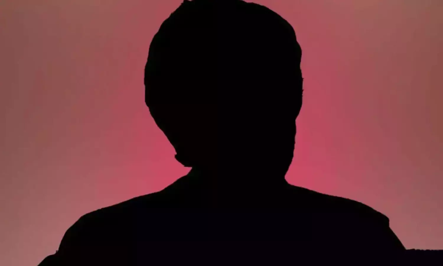 లైంగిక వేధింపుల ఆరోప‌ణ‌ల‌పై స్పందించిన డైరెక్ట‌ర్