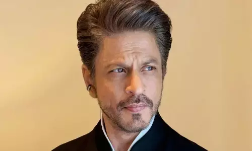 సంప‌ద‌ల్లో వ‌ర‌ల్డ్ నం.1 ఈ భార‌తీయ న‌టుడు