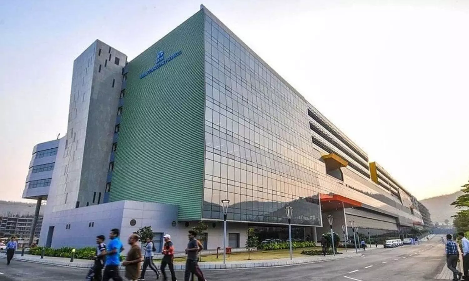 2,500 మందిని బలవంతంగా రాజీనామా చేయించిన టీసీఎస్.. కారణమేంటి? 2,500 మందిని బలవంతంగా రాజీనామా చేయించిన టీసీఎస్.. కారణమేంటి?