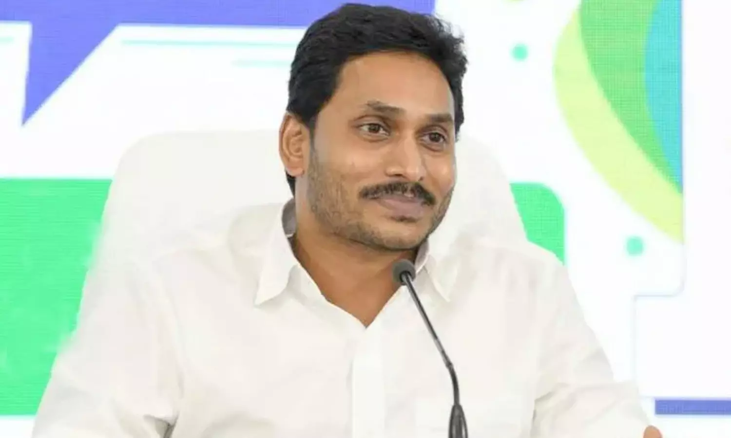 క‌డ‌ప‌లో ఏం జ‌రుగుతోంది... జ‌గ‌న్ ఆరా..!