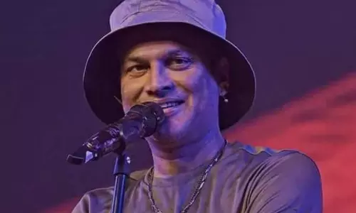 ప్ర‌ముఖ‌ గాయ‌కుడి మ‌ర‌ణం చుట్టూ మిస్ట‌రీ..న‌లుగురు అరెస్ట్!