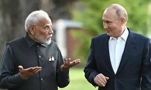 భారత్ వణకదు.. జణకదు.. ట్రంప్ కు జ్ఞానోదయం కావాలి