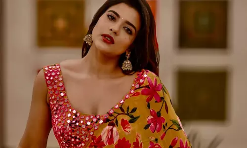 Aishwarya Rajesh Radiates Festive Grace in Yellow Floral Saree