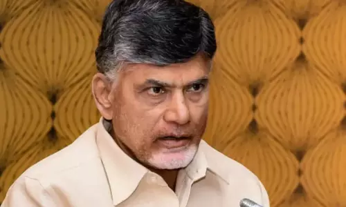 ఎంత సేపూ బాబేనా.. బీజేపీకి బాధ్య‌త లేదా?