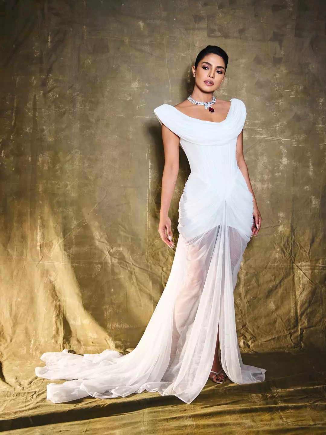 Priyanka Chopra Radiates Elegance at Bvlgari Celebration in Mumbai