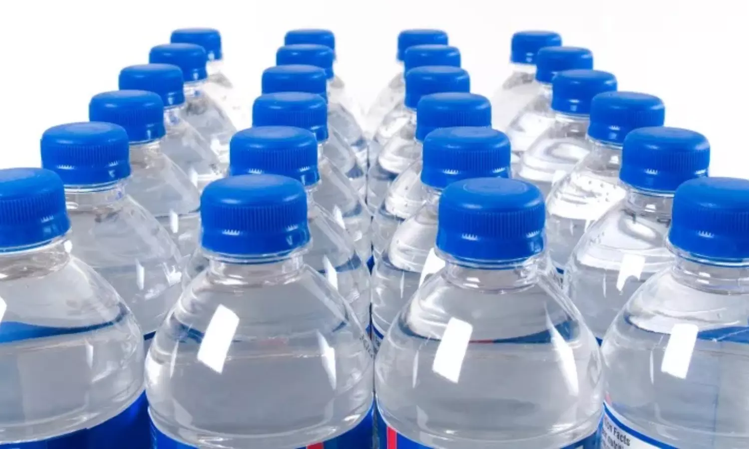 రిలయన్స్ మరో సంచలనం... రూ.5కే వాటర్ బాటిల్!