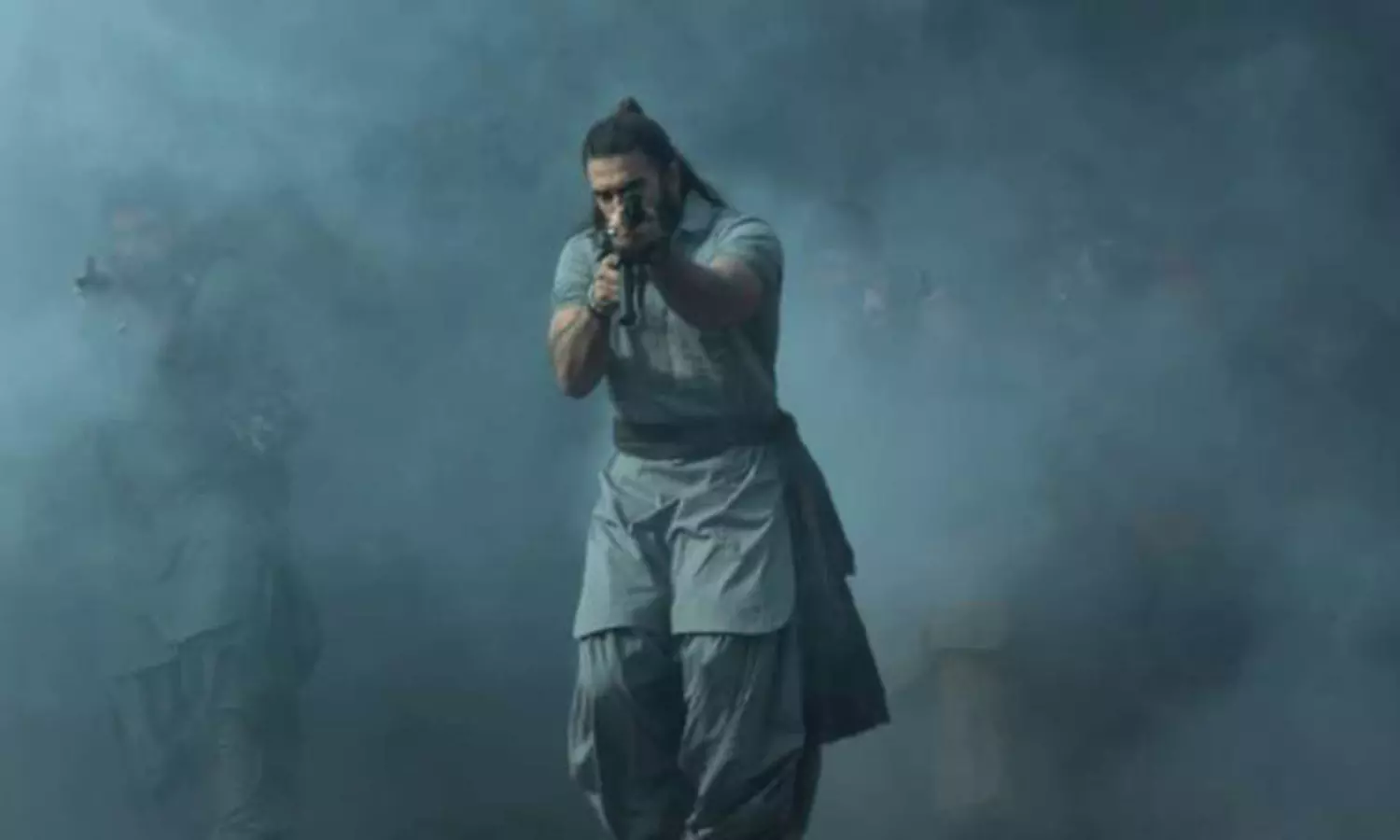 బాల‌య్య‌కు పోటీగా ఒకే ఒక్క‌డు!