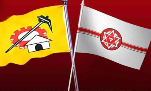 టీడీపీ వ‌ర్సెస్ జ‌న‌సేన.. ఫొటో ర‌గ‌డ‌.. పీ.గ‌న్న‌వ‌రంలో డిష్యుం డిష్యుం!