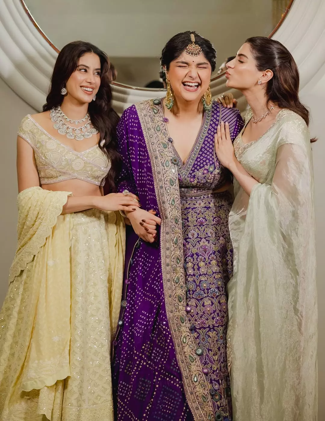 Kushi Kapoor Shares Emotional Photos from Her Sister’s Wedding