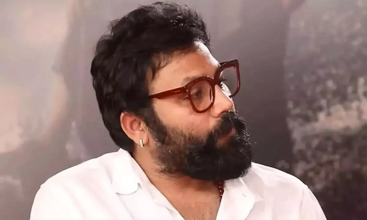 ఫ్యాన్స్ కోసం సందీప్ వాళ్ల‌ను క‌లిపే ప్ర‌య‌త్నం!