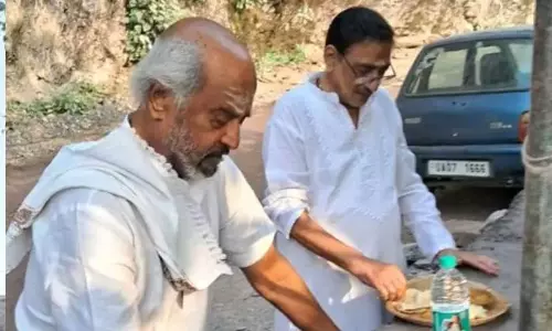 మళ్లీ హిమాలయాలకు సూపర్ స్టార్!