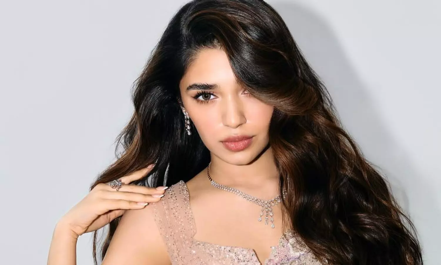 వారసుడి కుమారుడితో బేబమ్మ కంబ్యాక్! వారసుడి కుమారుడితో బేబమ్మ కంబ్యాక్!