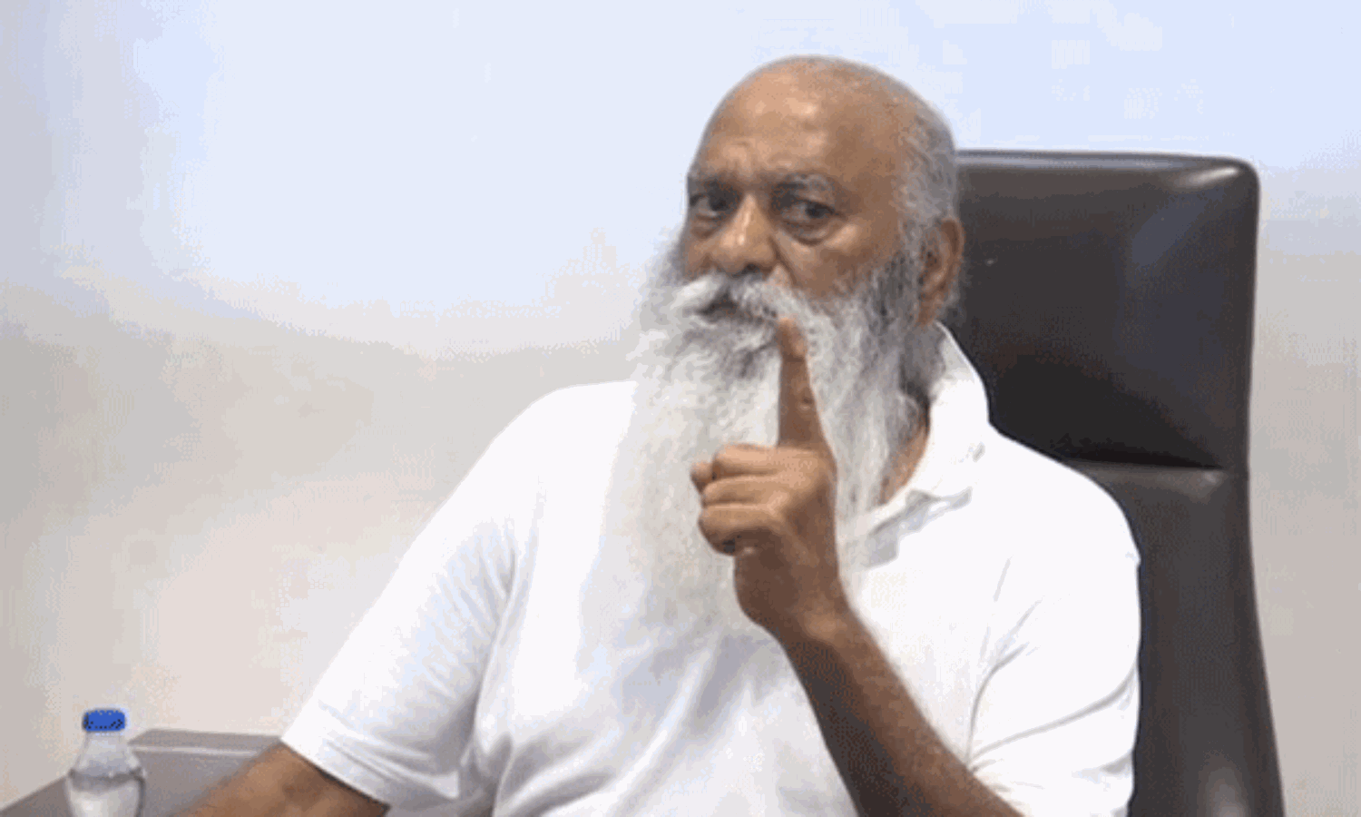 జేసీ తలనొప్పిగా మారారే ?